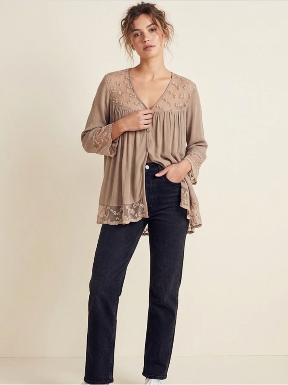 Charlie Paige - Taupe Lace-detail Cardigan